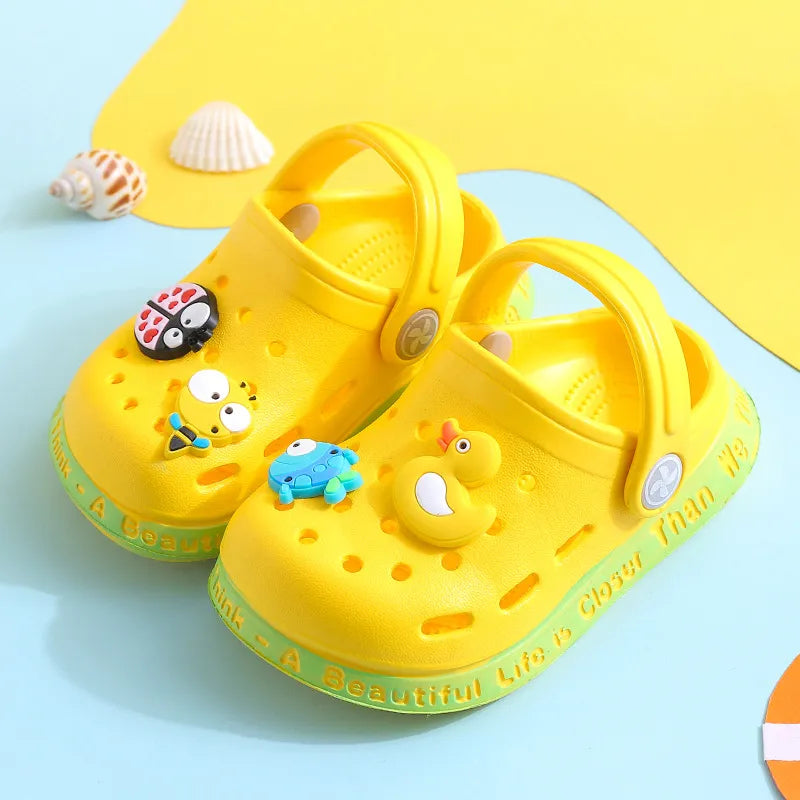 Crocs sandália infantil